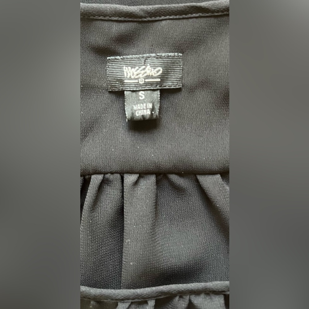 Mossimo Blouse - Picture 8 of 9